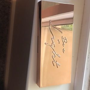 Becca “be a light palette”